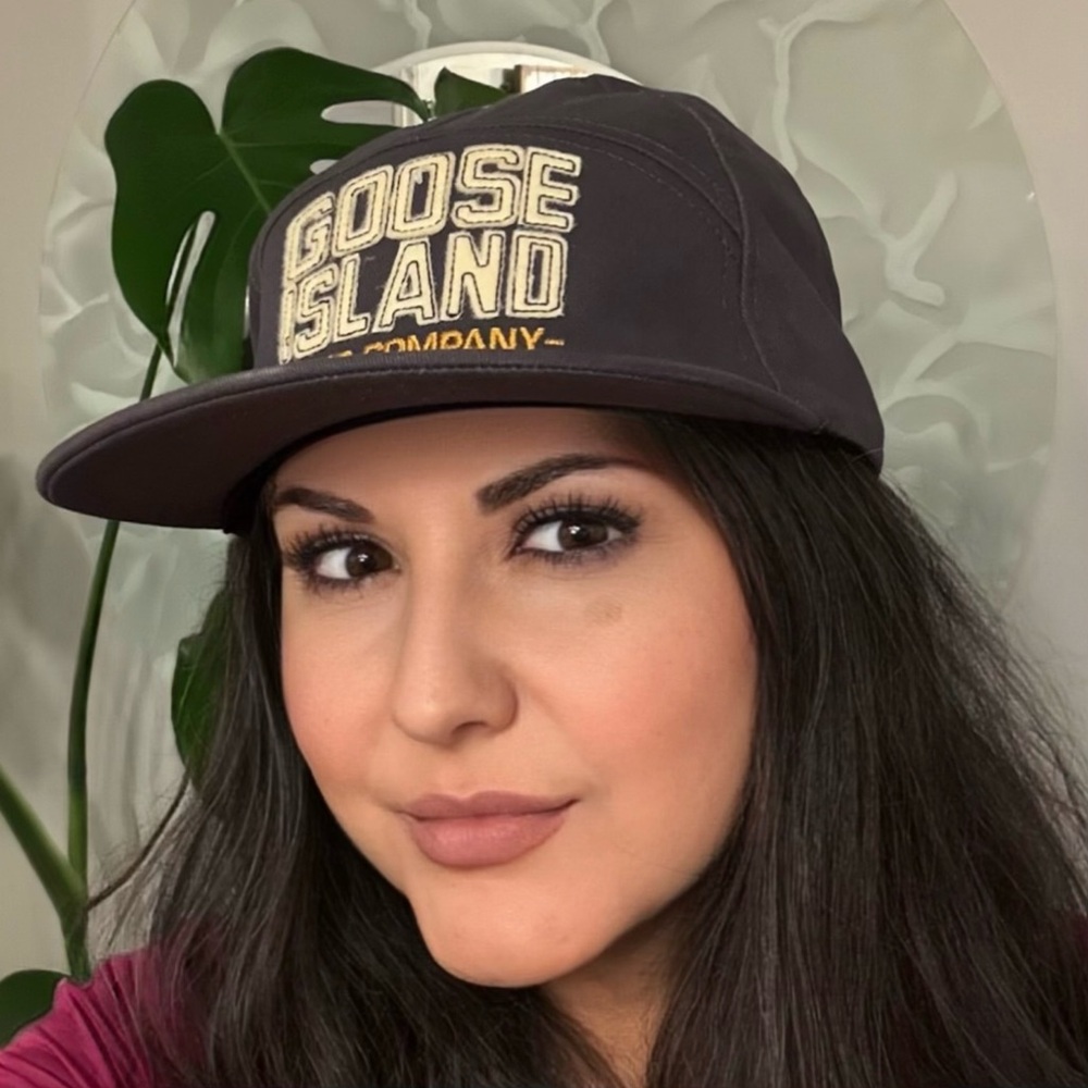 Goose Island Beer Hat Cap Adjustable Dark Grey Flat Bill Brewery Merchandise